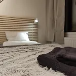 Villa Arctic Aurora With A Lappish Grill Hut - Northern Lights And Private Sledding Hill In The Backyard, In The Hometown Of Santa Claus,
