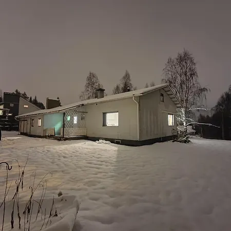 Arctic Aurora With A Lappish Grill Hut - Northern Lights And Private Sledding Hill In The Backyard, In The Hometown Of Santa Claus, Вилла *