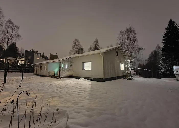 Arctic Aurora With A Lappish Grill Hut - Northern Lights And Private Sledding Hill In The Backyard, In The Hometown Of Santa Claus, Вилла *